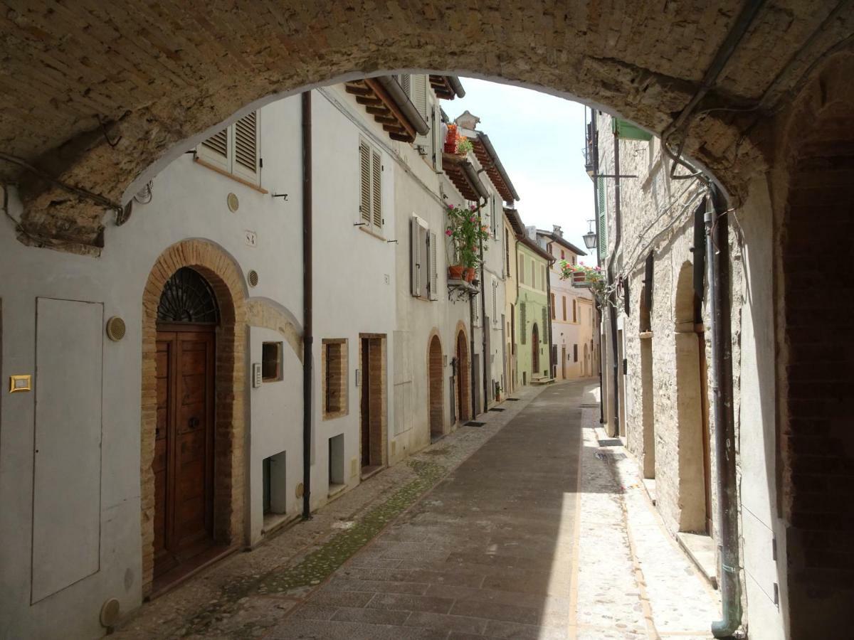 Non Ditelo Al Duca - Lo Spagna Spolète Extérieur photo
